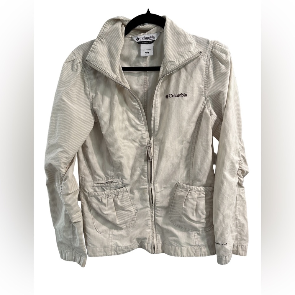 Columbia Women's Ivory‎ Utility Jacket- Size Small